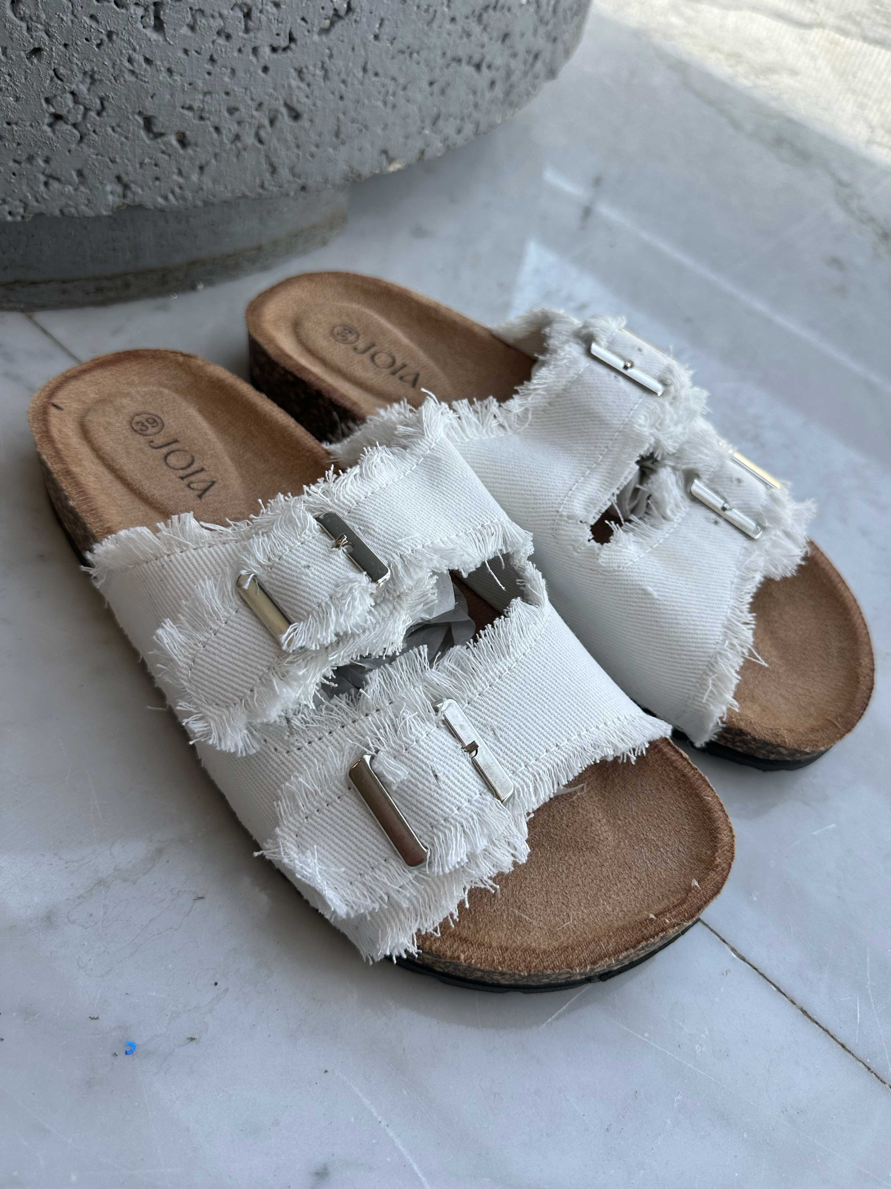 Drea - Söta sandaler i denim med spännen